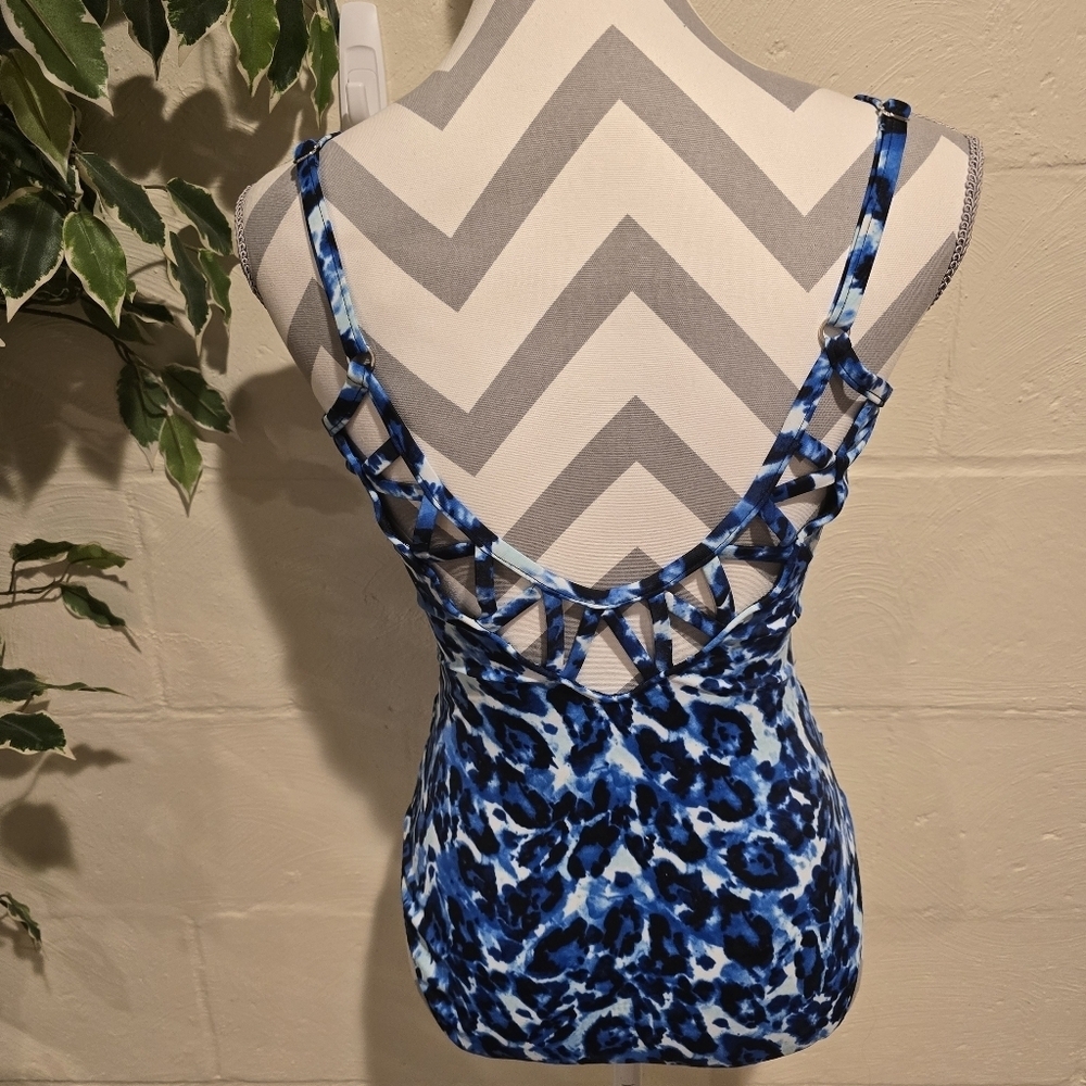 Magicsuit Blue Tide Tummy Control One Piece Open Back Swimsuit Size 10. - Picture 4 of 14